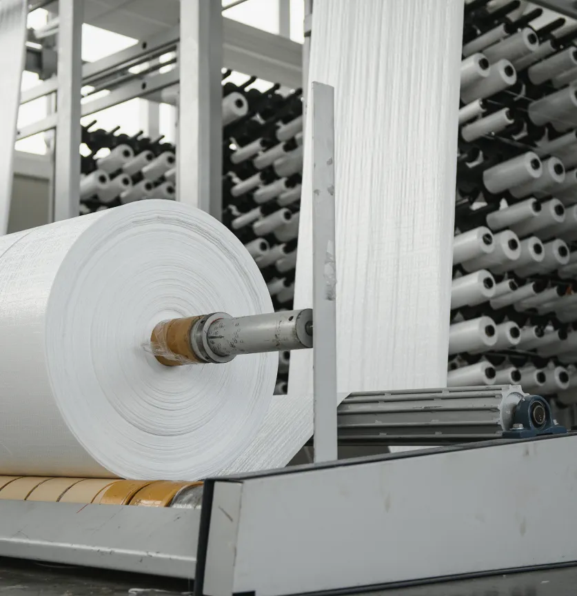 roll-white-fabric-cutting